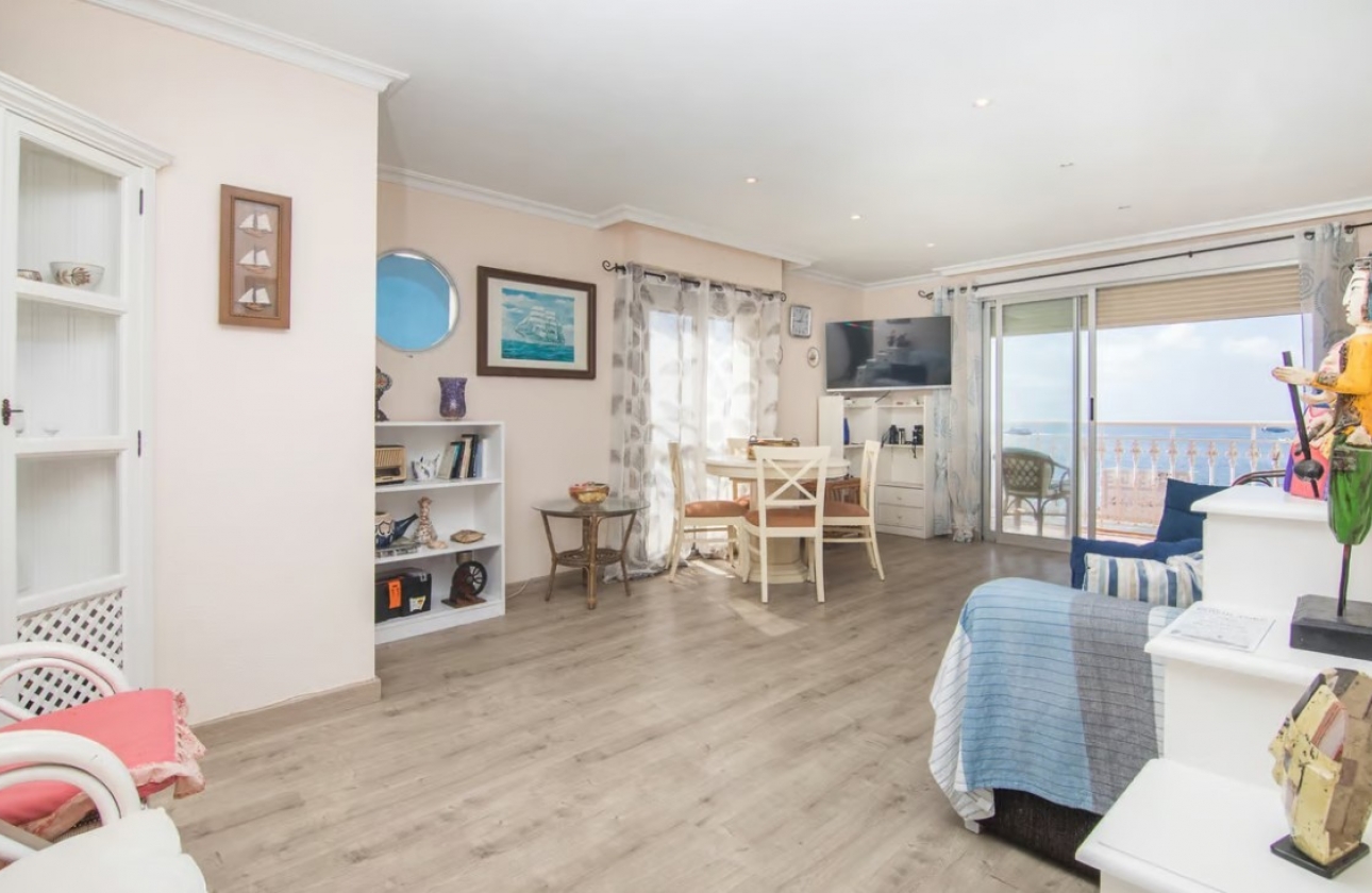 Reventa - Apartamento / piso - Santa Pola