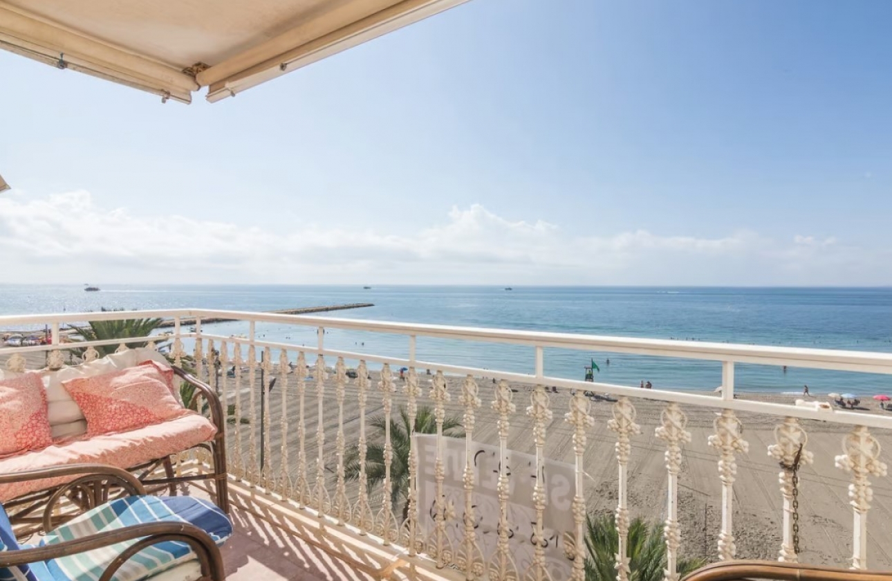 Reventa - Apartamento / piso - Santa Pola