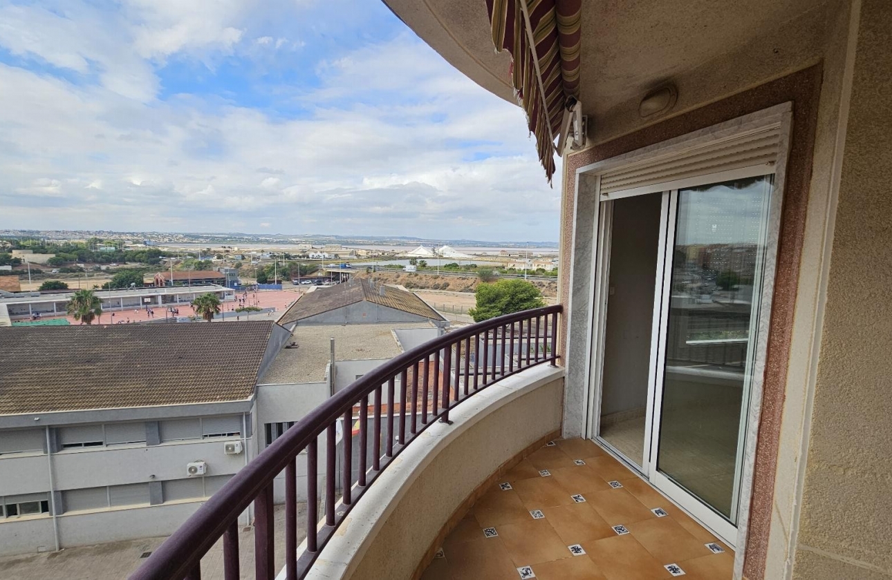 Reventa - Apartamento / piso - Torrevieja - Centro