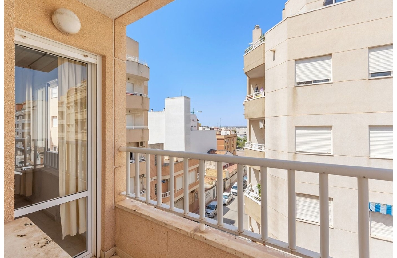 Reventa - Apartamento / piso - Torrevieja - Centro