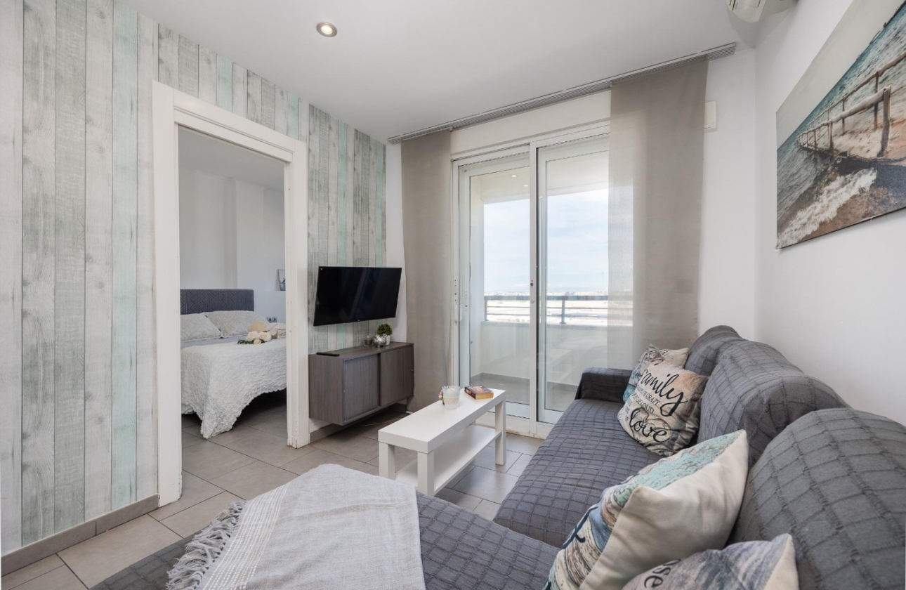 Reventa - Apartamento / piso - Torrevieja - Centro