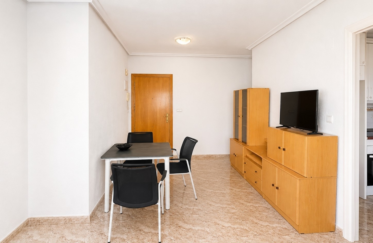 Reventa - Apartamento / piso - Torrevieja - CLUB NAUTICO TORREVIEJA
