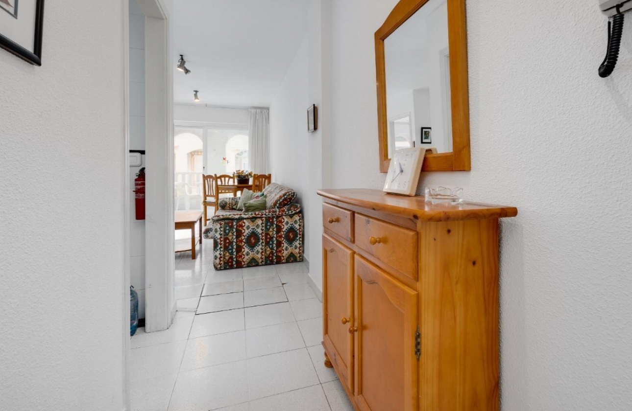 Reventa - Apartamento / piso - Torrevieja - El Acequión - Los Náufragos