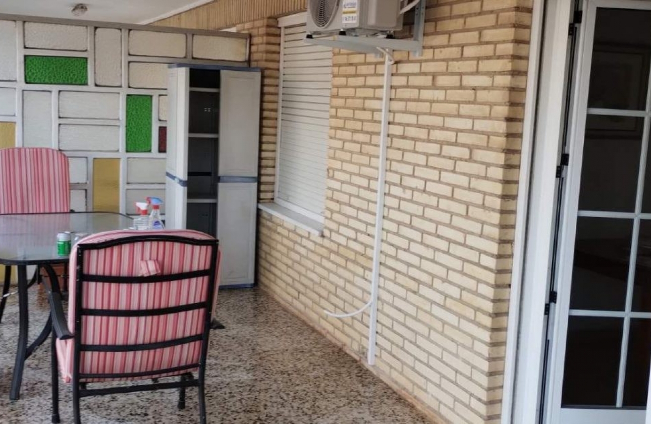 Reventa - Apartamento / piso - Torrevieja - El Acequión - Los Náufragos