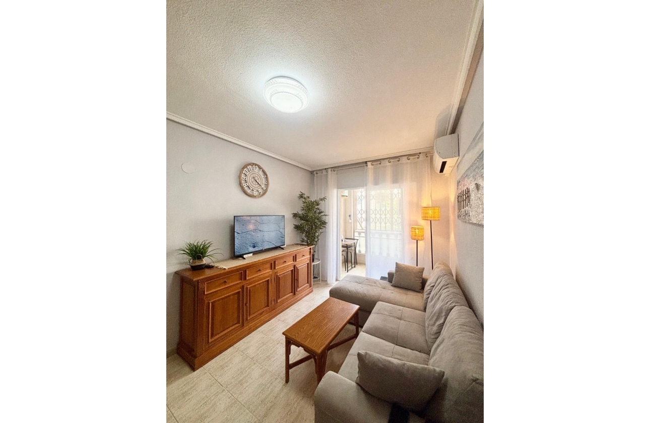 Reventa - Apartamento / piso - Torrevieja - Playa Acequion