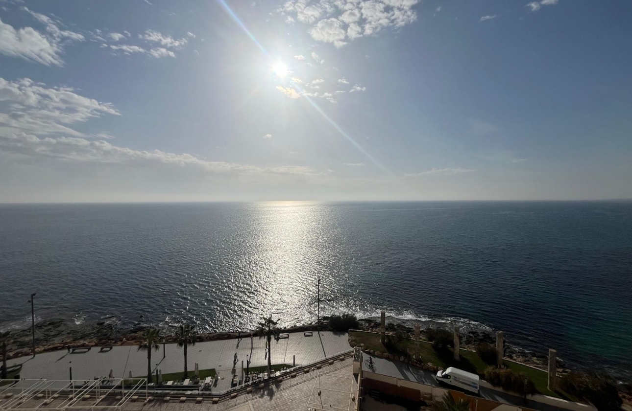 Reventa - Apartamento / piso - Torrevieja - Playa del Cura