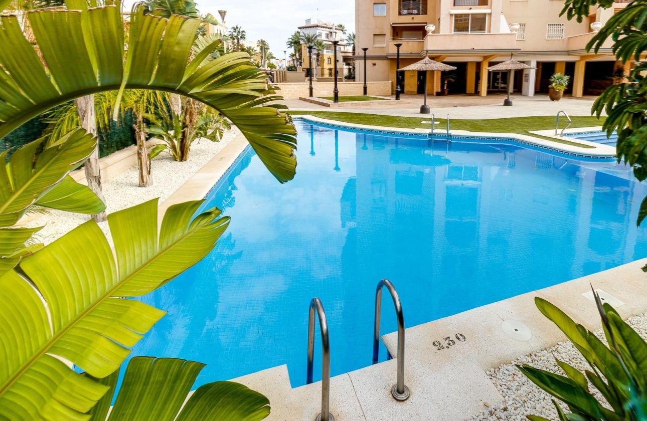 Reventa - Apartamento / piso - Torrevieja - Playa del Cura
