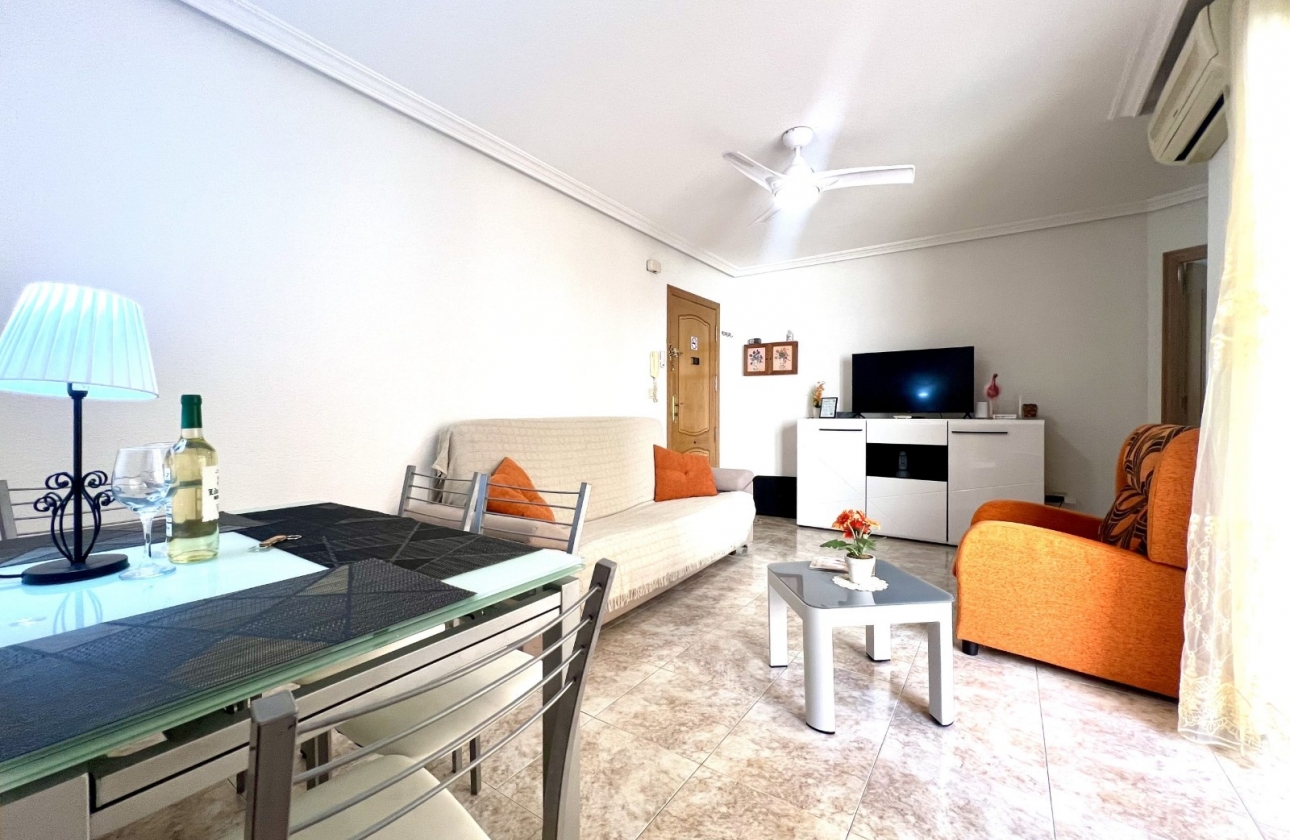 Reventa - Apartamento / piso - Torrevieja - Playa del Cura