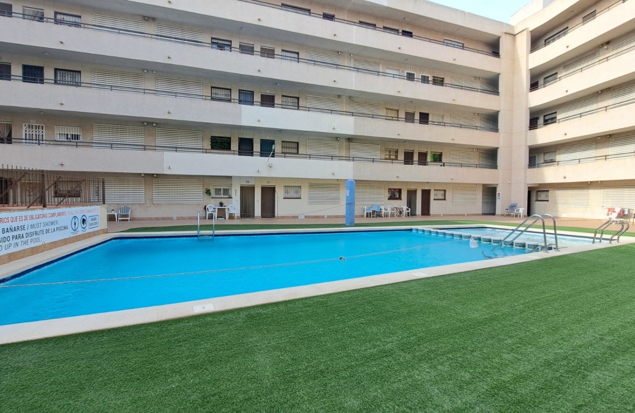 Reventa - Apartamento / piso - Torrevieja - Playa del Cura