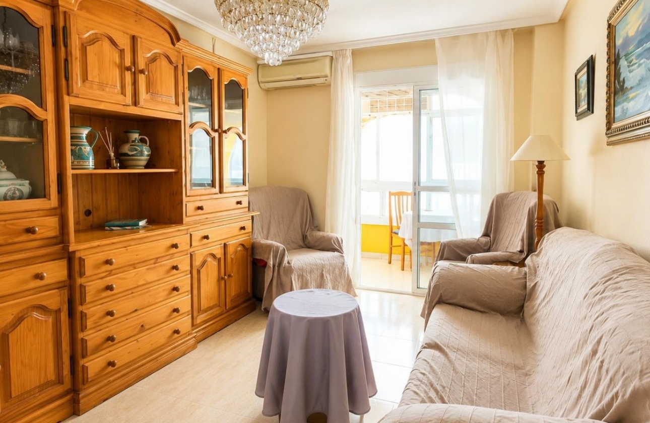 Reventa - Apartamento / piso - Torrevieja - Playa del Cura