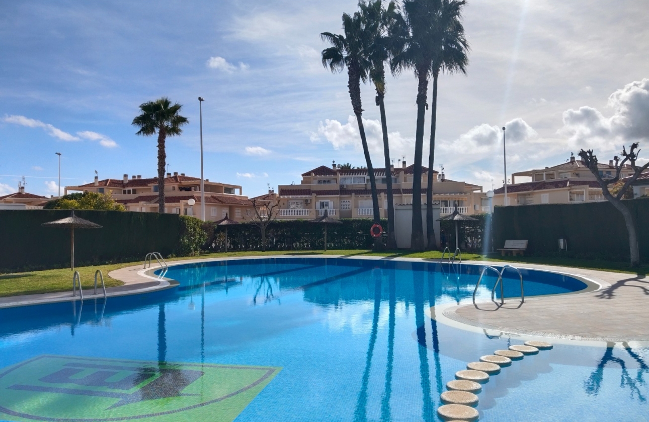 Reventa - Bungalow - Orihuela Costa - La Zenia