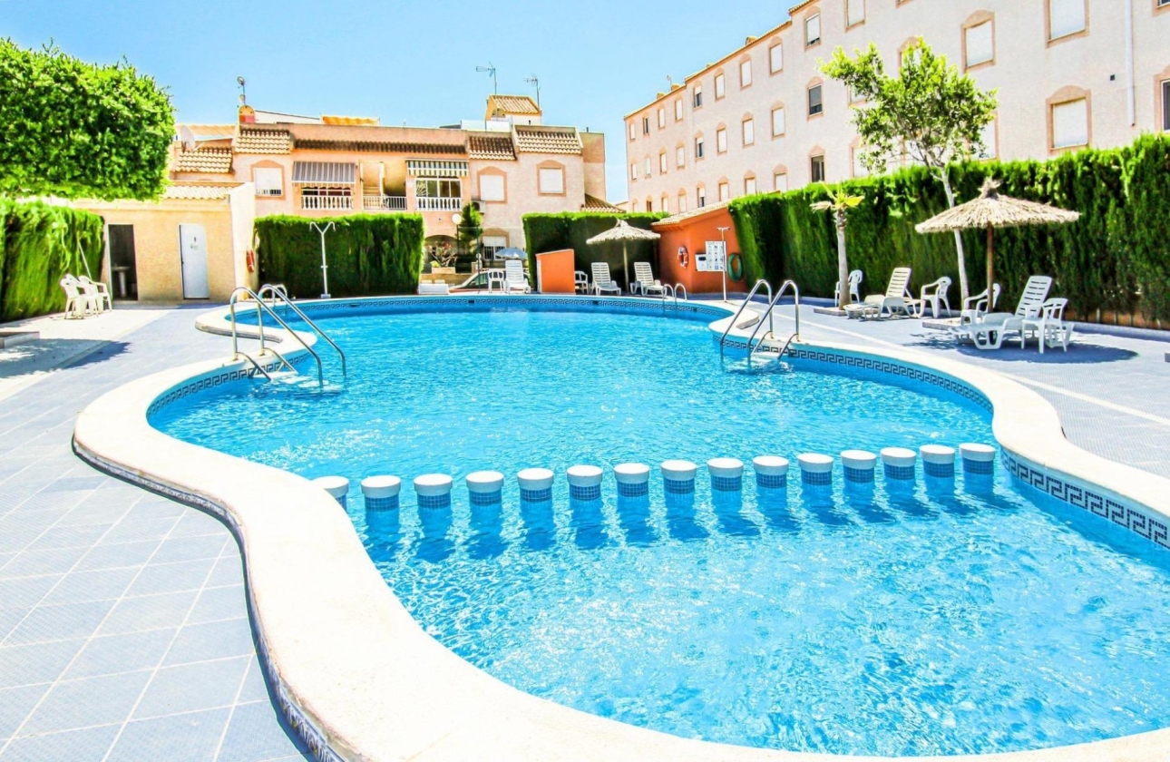 Reventa - Bungalow - Torrevieja - Los Balcones - Los Altos del Edén