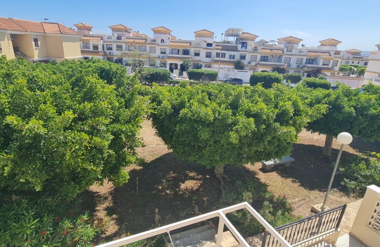 Reventa - Bungalow - Torrevieja - Nueva Torrevieja - Aguas Nuevas