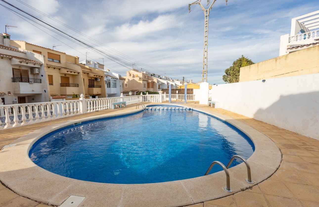Reventa - Casa Adosada - Torrevieja - Los Balcones