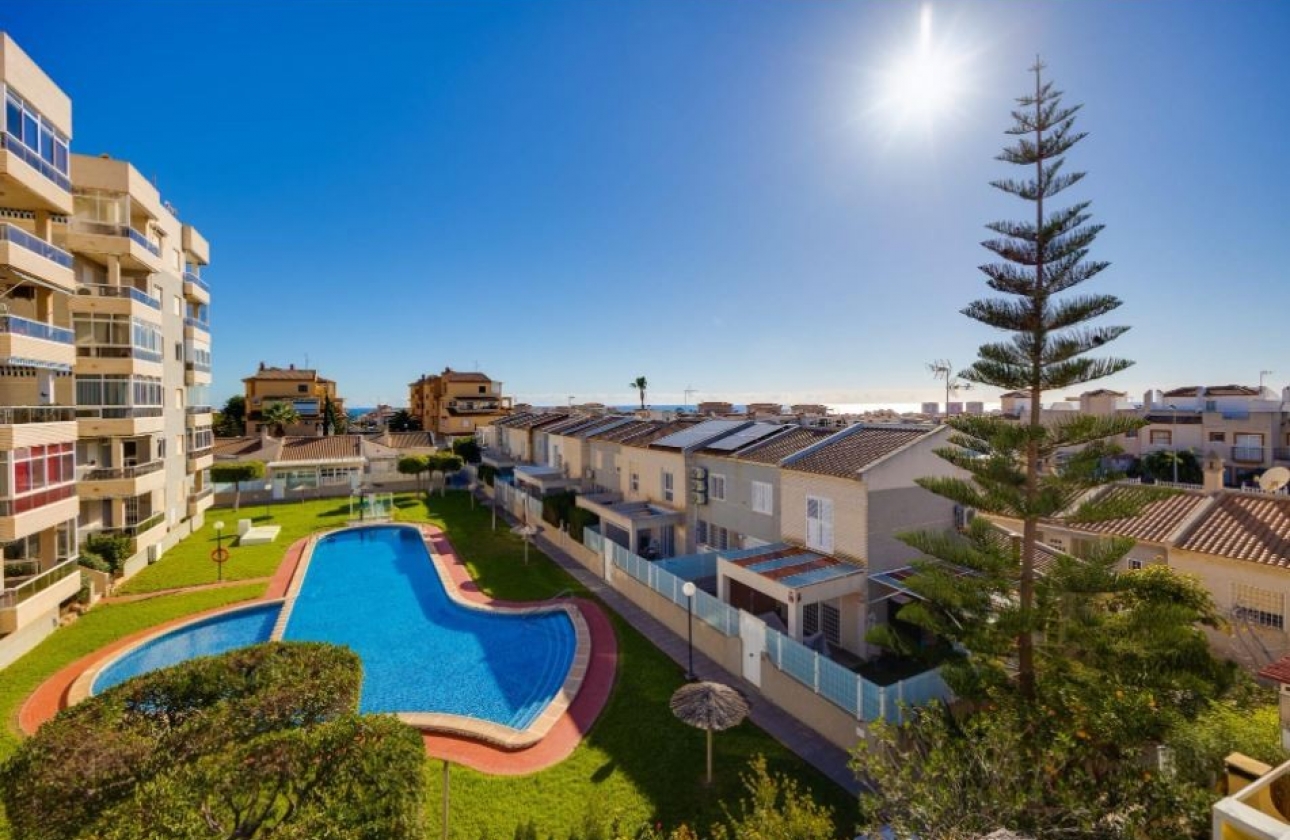 Reventa - Casa Adosada - Torrevieja - Torreblanca