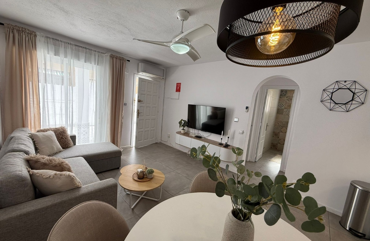 Reventa - Casa - Torrevieja - La Siesta - El Salado -  Torreta