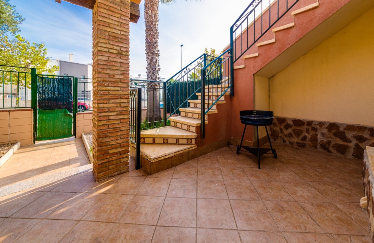 Reventa - Casa - Torrevieja - Nueva Torrevieja - Aguas Nuevas