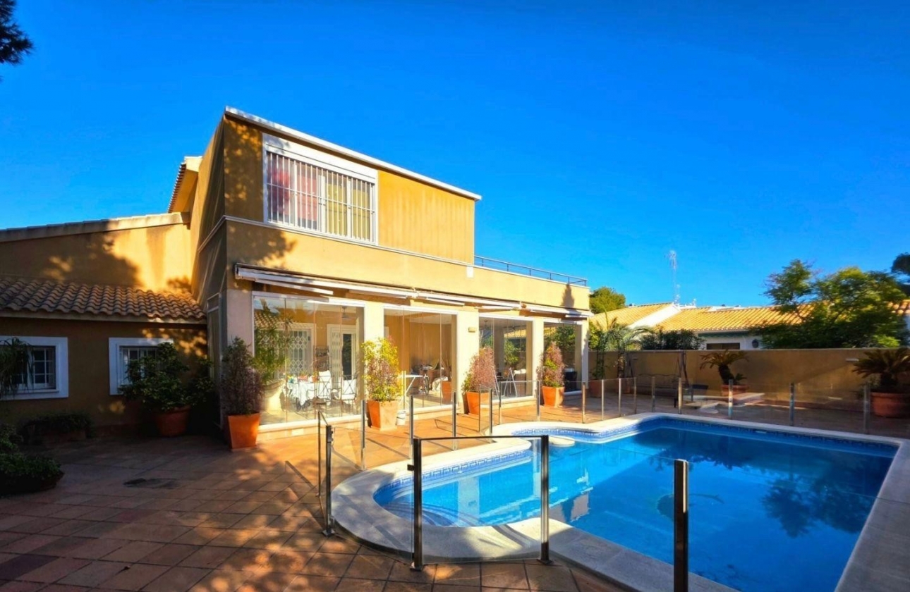 Reventa - Villa - Dehesa De Campoamor