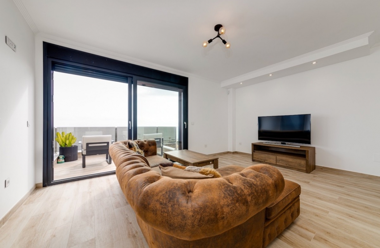 Reventa - Villa - La Mata