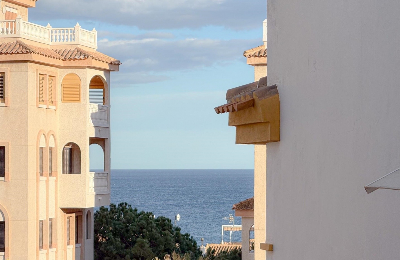 Reventa - Villa - La Mata