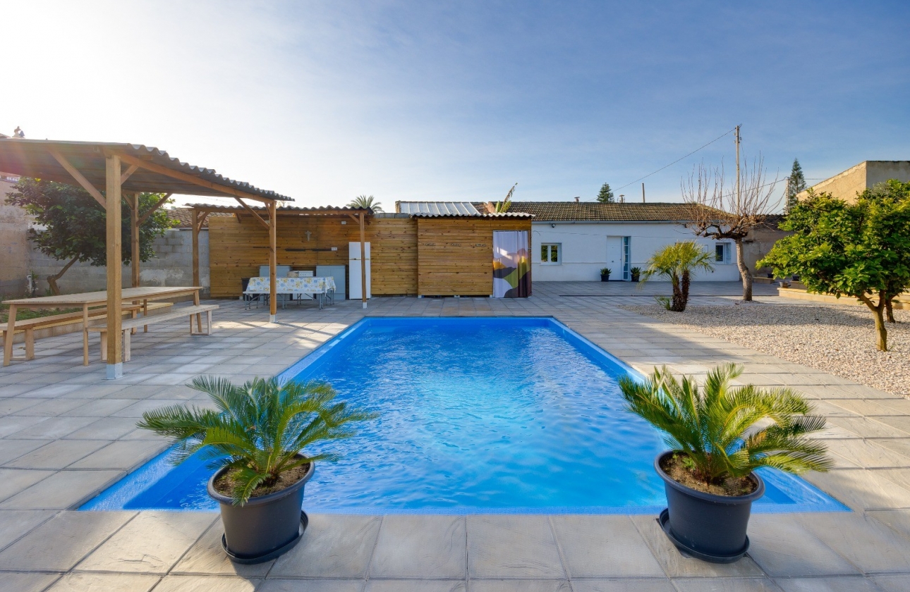 Reventa - Villa - Los Montesinos - La Herrada