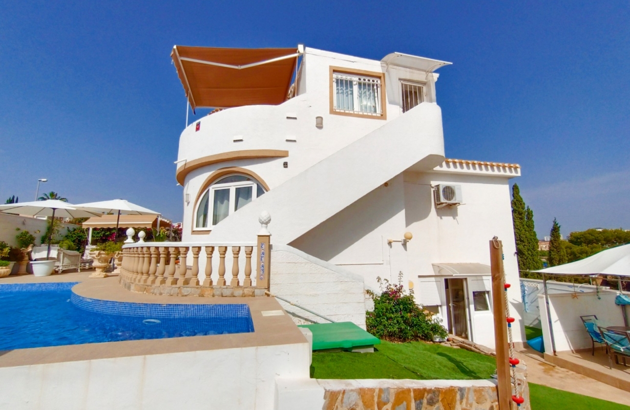 Reventa - Villa - Orihuela Costa - La Zenia