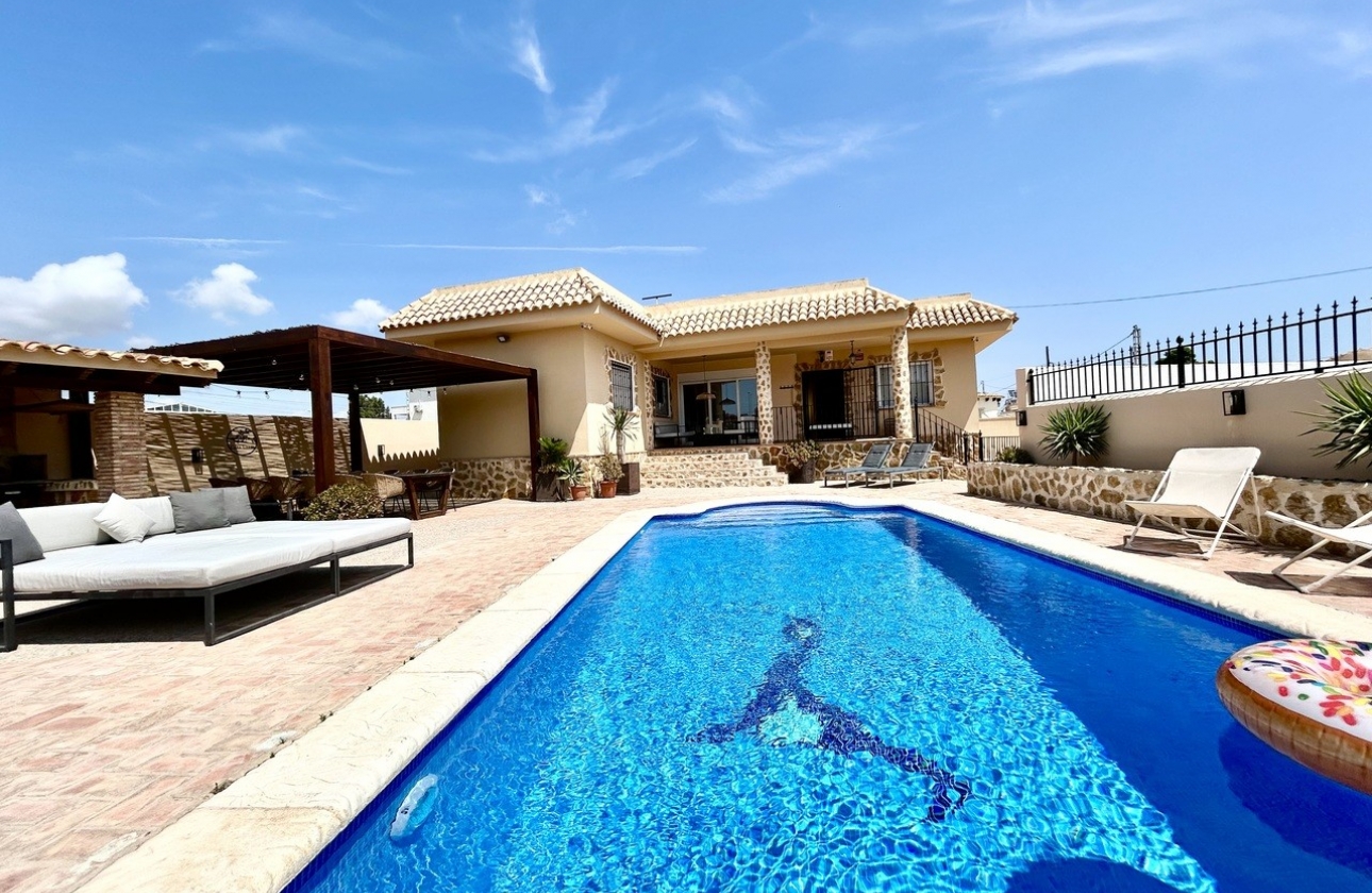Reventa - Villa - Orihuela Costa - La Zenia