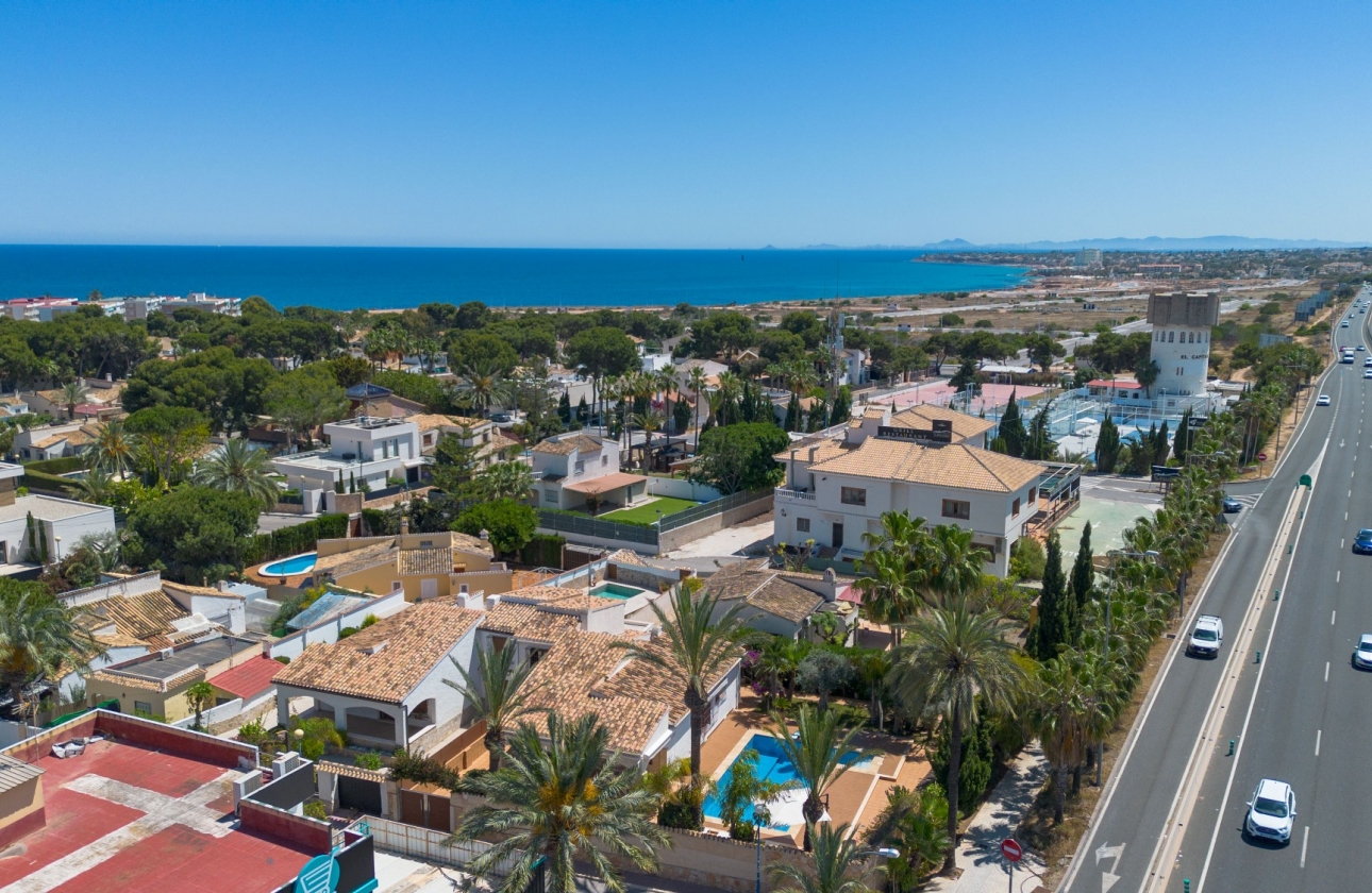 Reventa - Villa - Orihuela Costa - Punta Prima