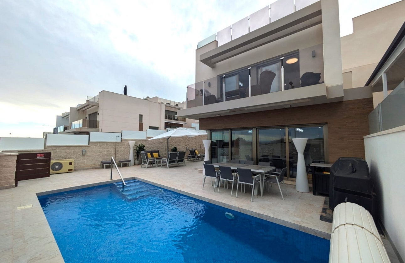 Reventa - Villa - Orihuela Costa - Villamartín