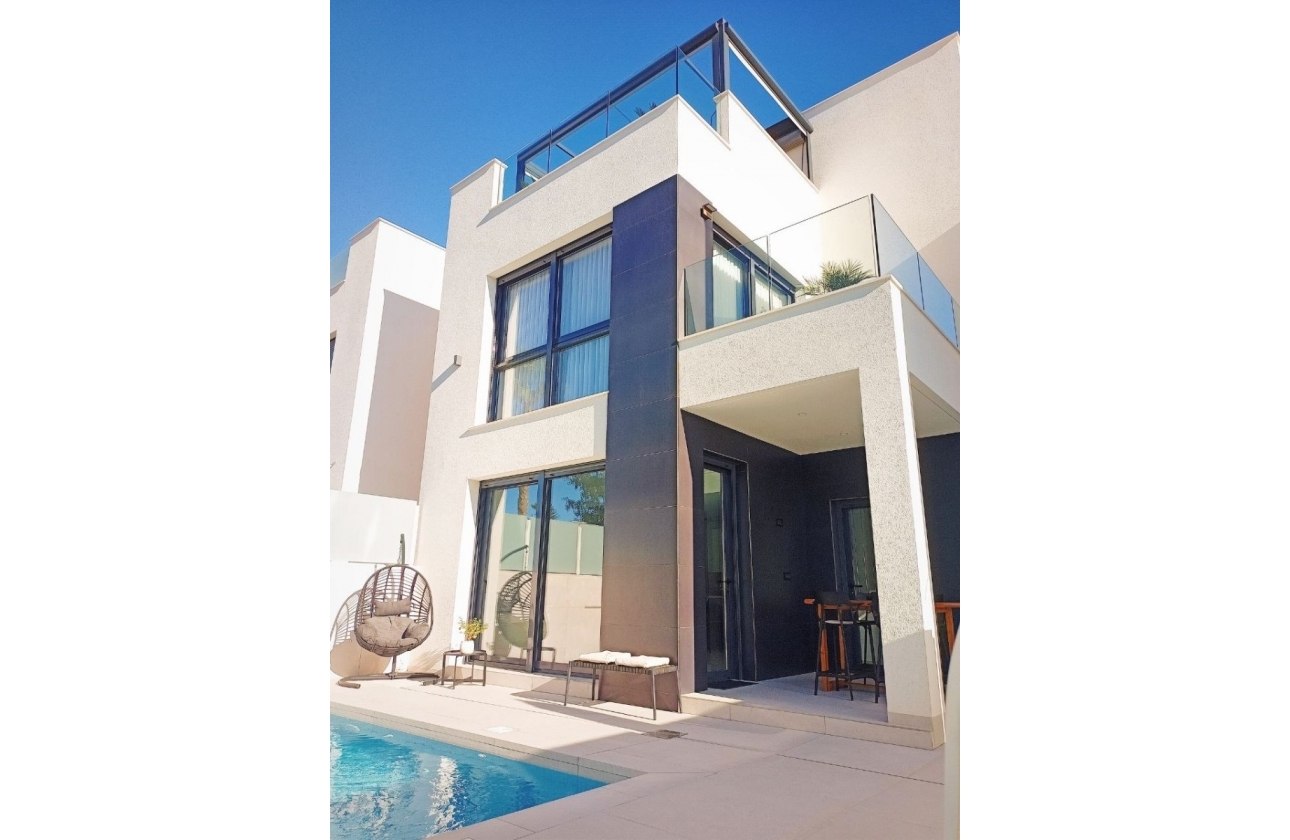 Reventa - Villa - Punta Prima