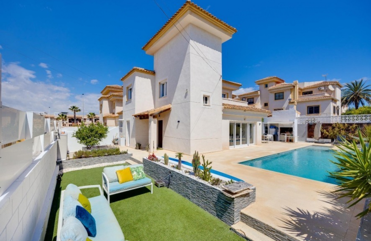 Reventa - Villa - Torrevieja - Playa de La Acequion