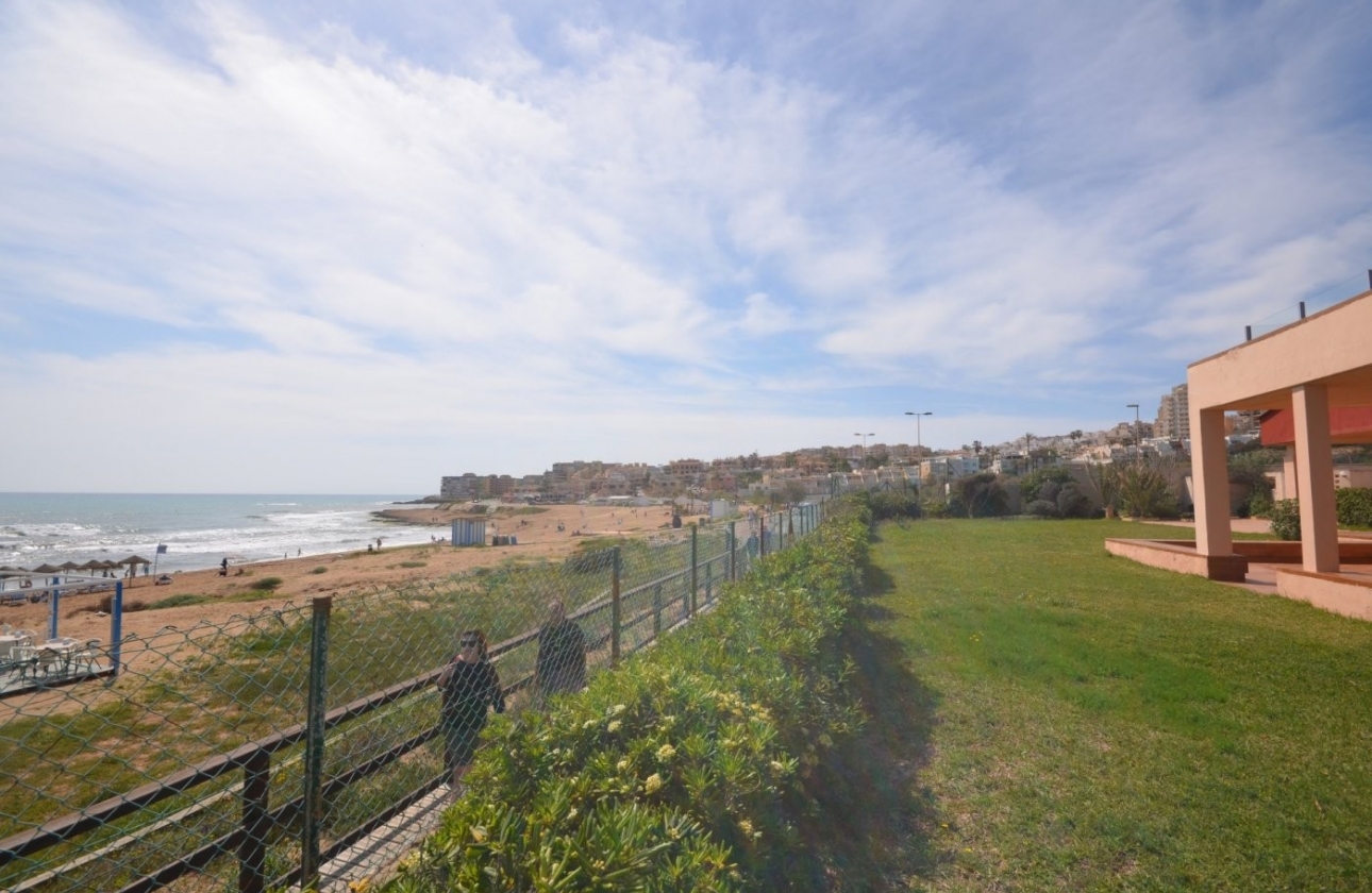 Reventa - Villa - Torrevieja - Torrelamata - La Mata