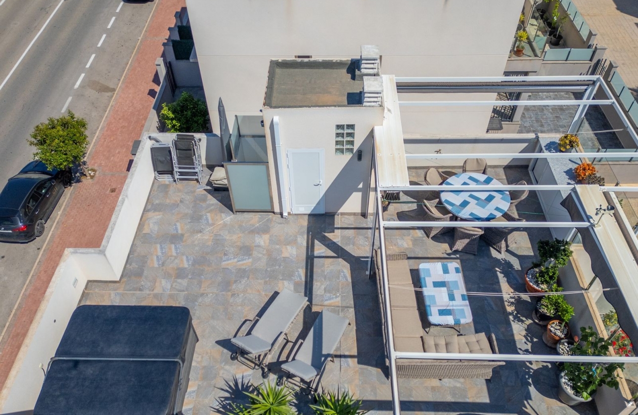 Rynek Wtórny - Apartament - Torrevieja -  Urbanizacja