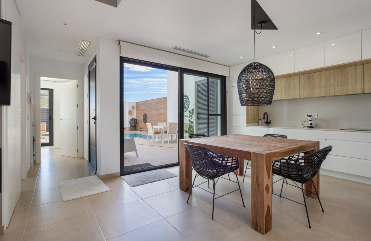 Rynek Wtórny - Bliźniak - Benijofar