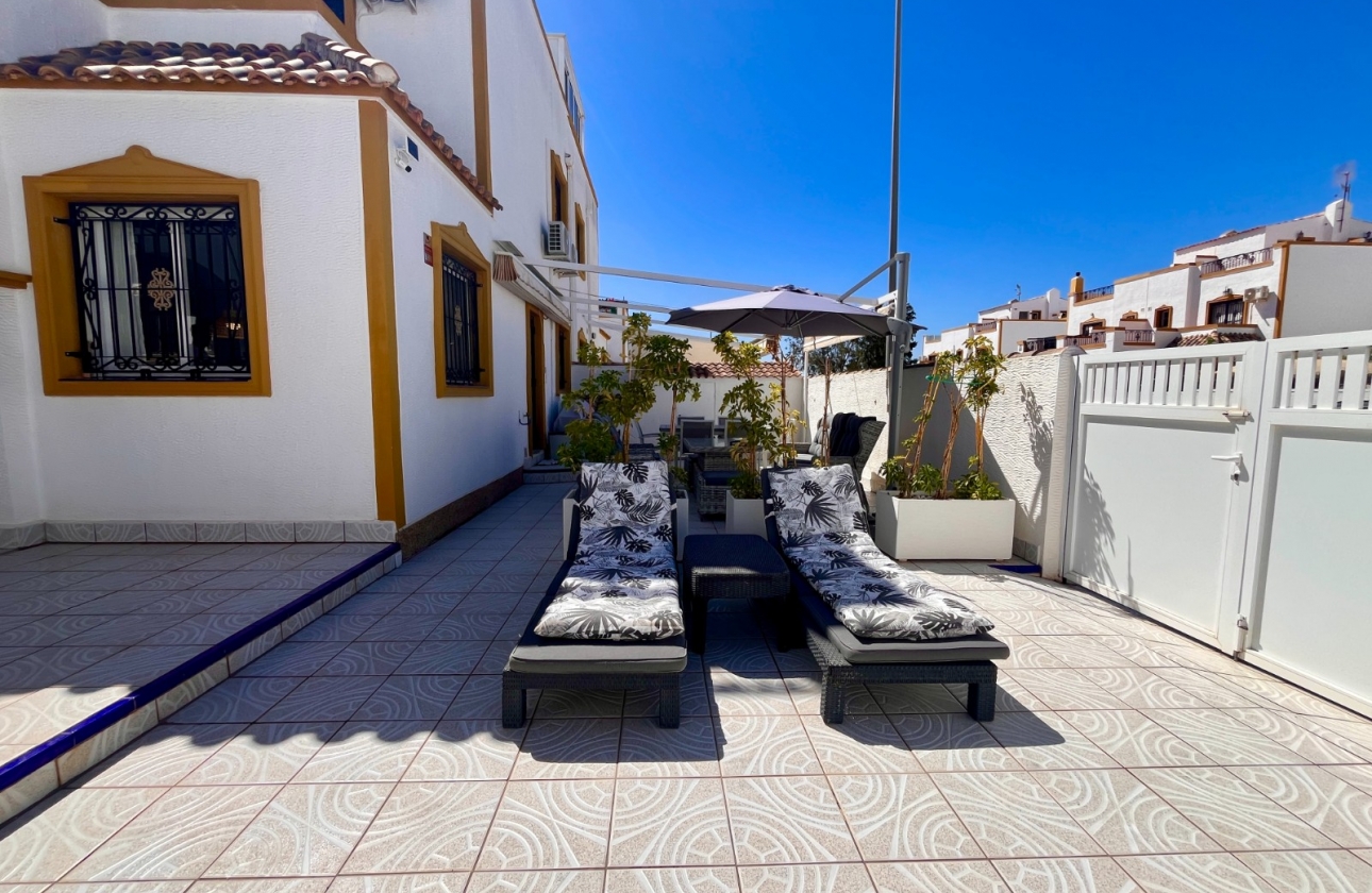 Rynek Wtórny - Bliźniak - Orihuela Costa