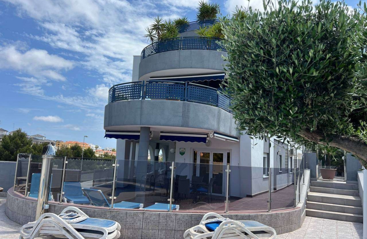 Rynek Wtórny - Poddasze - Orihuela Costa - Villamartín