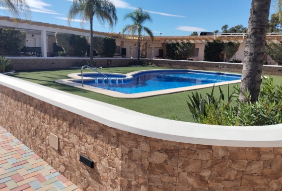 town house - Resale - Alicante - Campoamor
