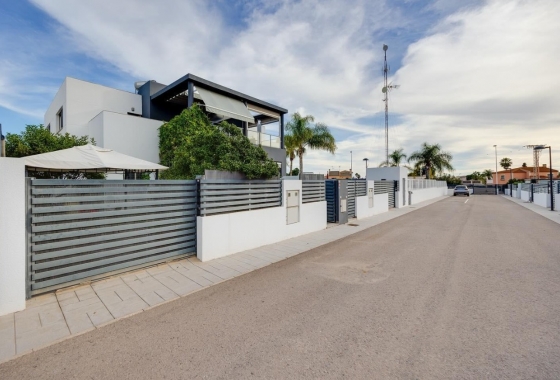 town house - Resale - Torrevieja - Nueva Torrevieja - Aguas Nuevas