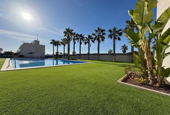 Townhouse - Resale - Torrevieja - Nueva Torrevieja - Aguas Nuevas