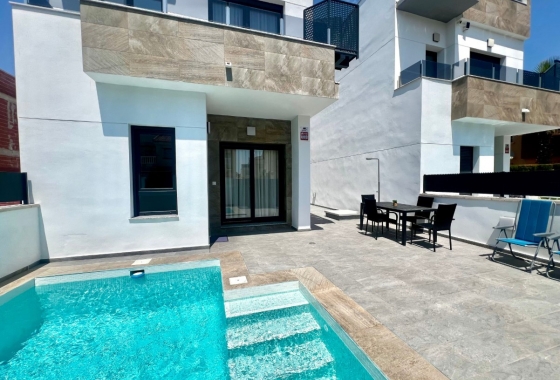 Villa - New Build - Torrevieja - Torreta