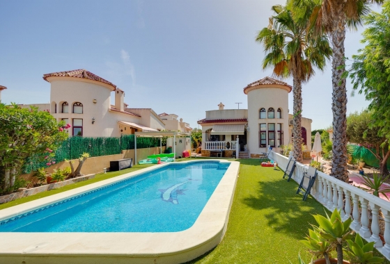 Villa - Resale - Elche Pedanías - La Marina