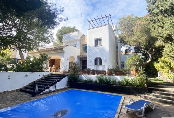 Villa - Resale - Orihuela Costa - Campoamor