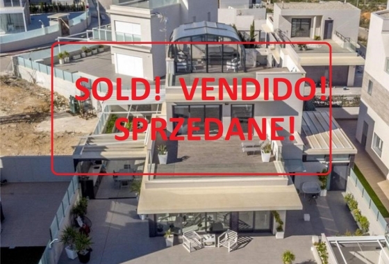 Villa - Resale - Orihuela Costa - Campoamor