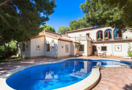 Villa - Resale - Orihuela Costa - Punta Prima