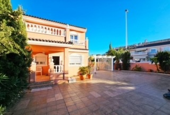 Villa - Resale - Santa Pola - Gran Alacant