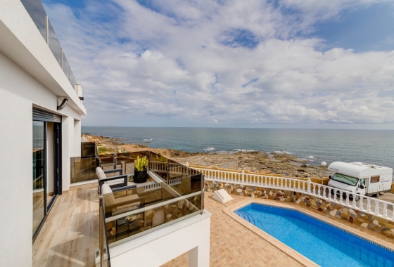 Villa - Reventa - Torrevieja - LA MATA