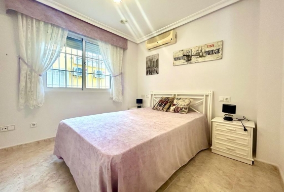 Resale - Villa - Orihuela Costa - Cabo Roig