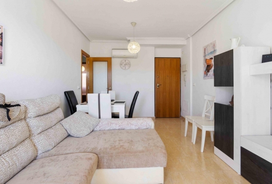 Resale - Apartment / flat - Orihuela Costa - Campoamor