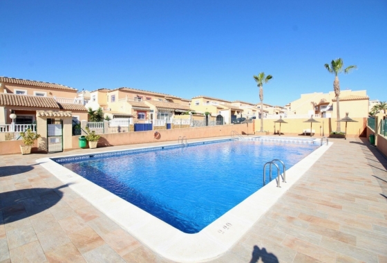 Reventa - Apartamento / piso - Orihuela Costa - Punta Prima