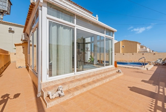 Resale - Villa - Orihuela Costa - Lomas de Cabo Roig